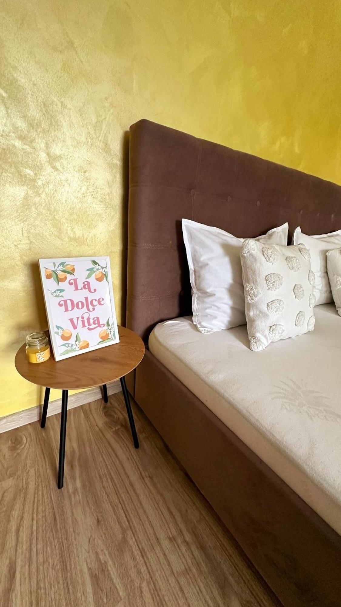 Eral Apartment มามายา ภายนอก รูปภาพ